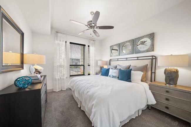 1414 Texas St #14TA1 - Photo 6 of 8