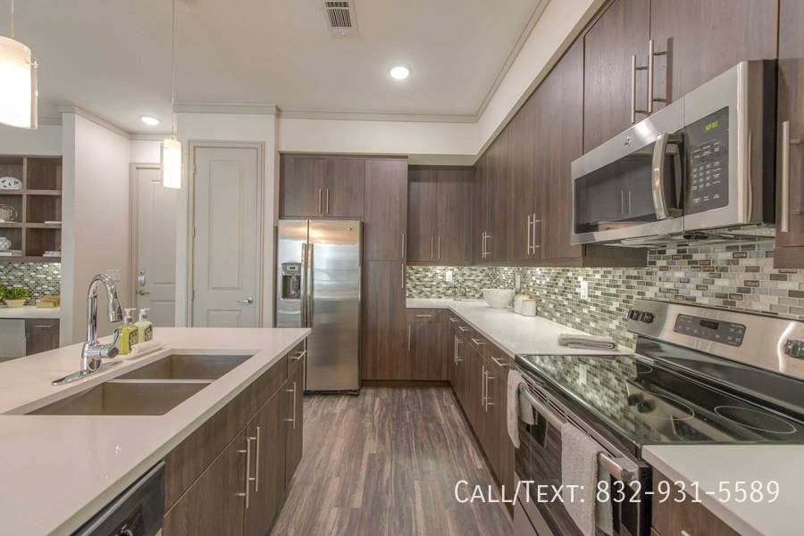 1800 St Joseph Pkwy #THD2 - Photo 3 of 8