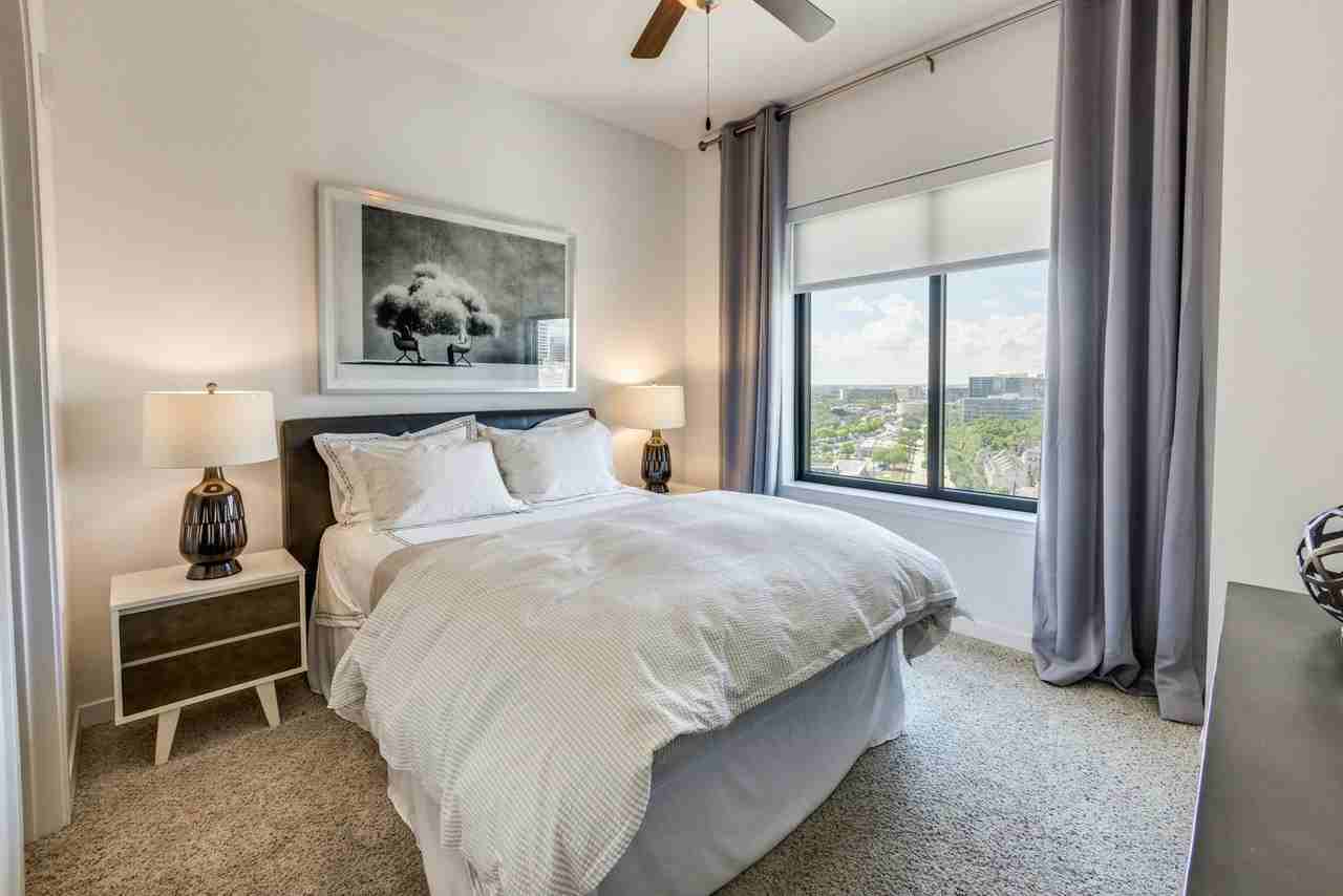 Holcombe Blvd #VM1 - Photo 7 of 8