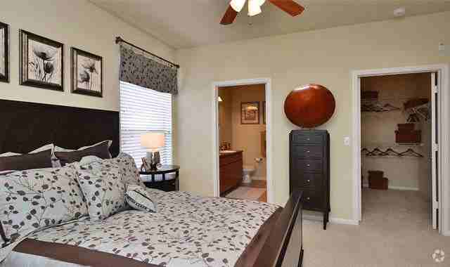 Almeda Rd - Photo 7 of 8