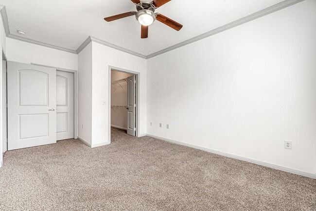 Lakes at 610 Drive - Photo 2 of 8