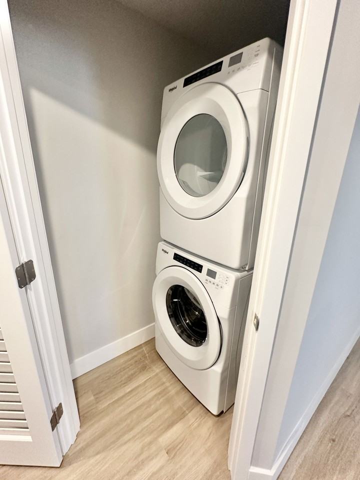 6500 N Andrews Ave - Photo 7 of 8