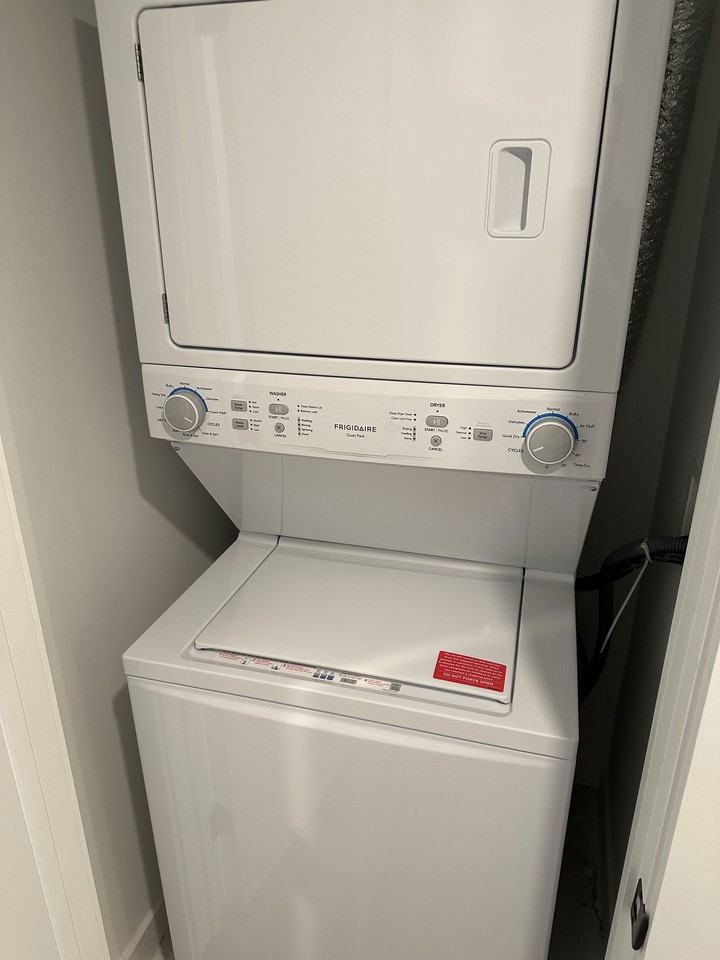 307 Sw 5th St #1204 - Photo 5 of 8