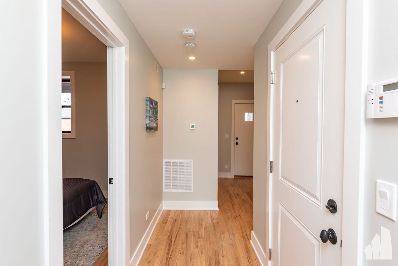 2535 N Campbell Ave #2541 - Photo 4 of 8