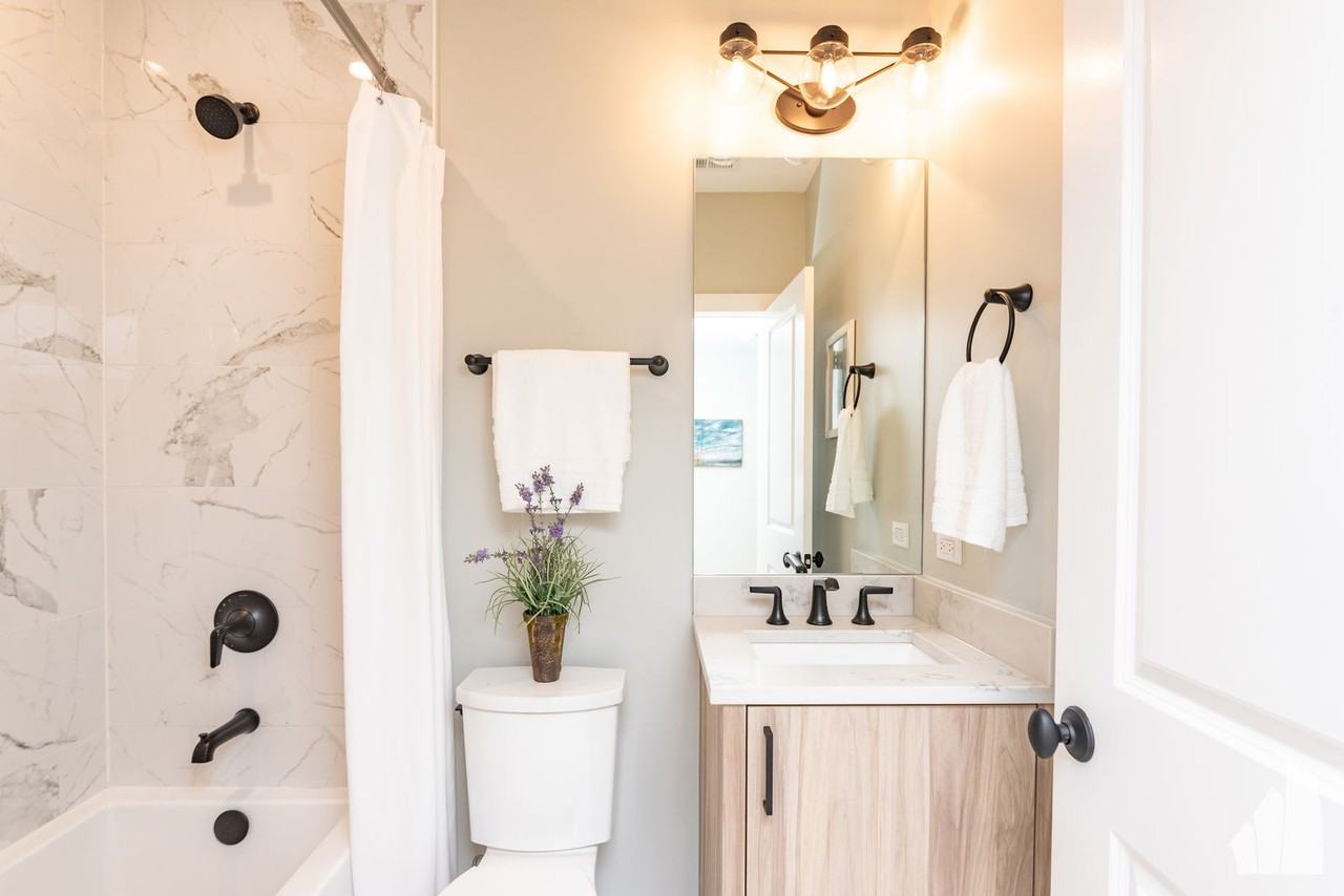 2535 N Campbell Ave #2541 - Photo 6 of 8