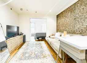 322 E 74th St #4BB - Photo 1 of 1