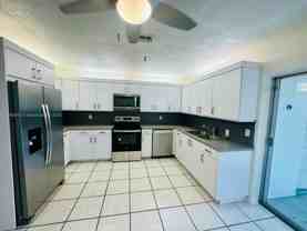 2053 Ne 25th Ave - Photo 1 of 1