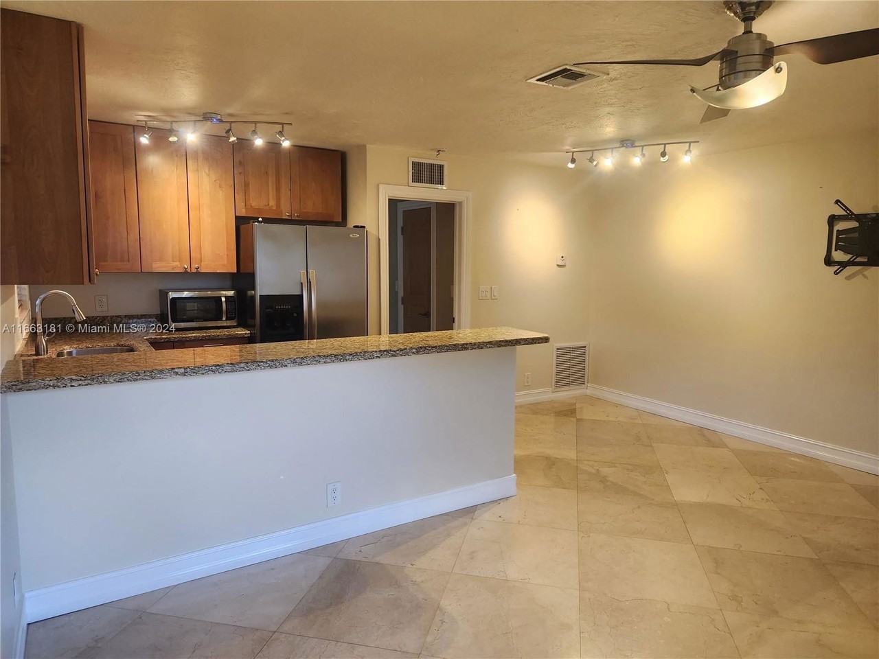 210 Charley Ave #210C - Photo 2 of 8