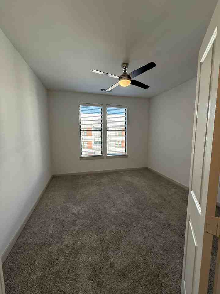 Arborlawn Drive - Photo 6 of 7