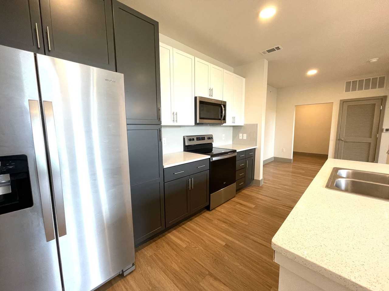 705 704 East Olympic Drive #3134 - Photo 4 of 8