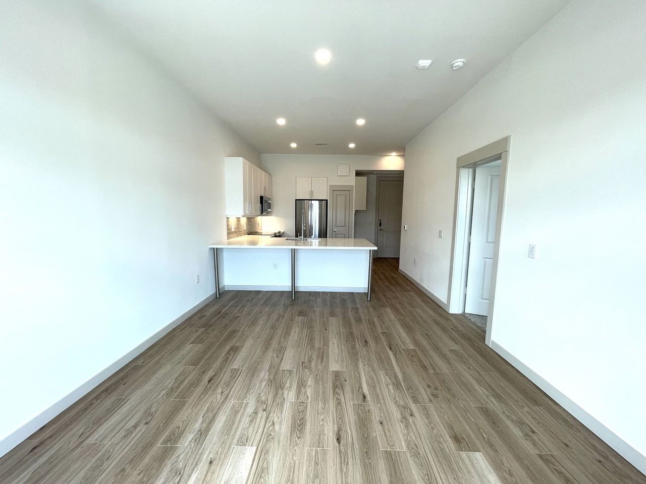 2880 La Frontera Blvd #2110 - Photo 3 of 8