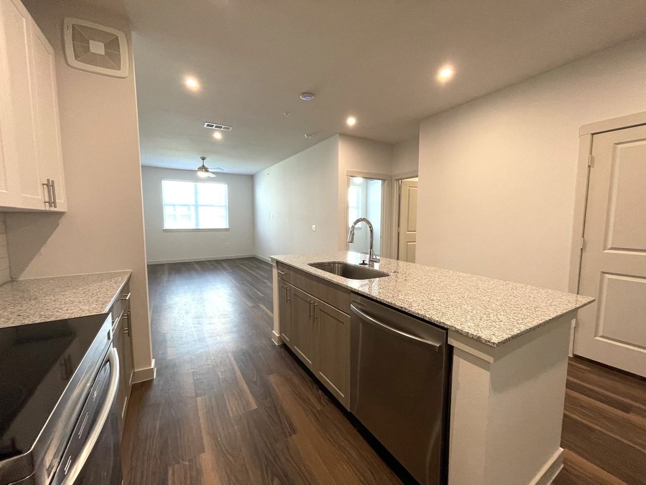 15117 15117 Fishtrap Bike Path #8119 - Photo 4 of 8