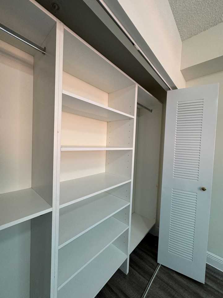 17000 N Bay Rd #703 - Photo 6 of 8