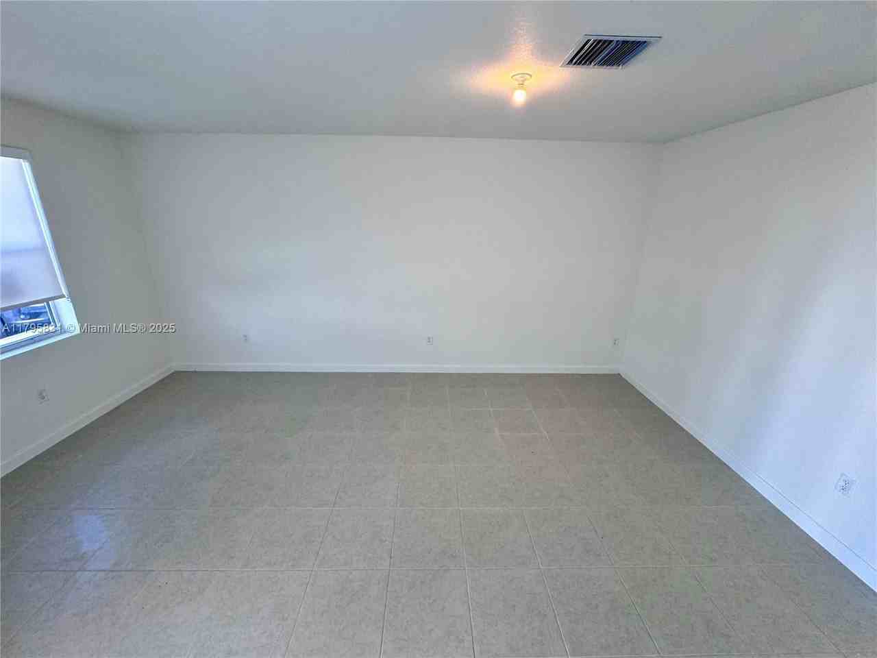 17854 Sw 358th St - Photo 5 of 8