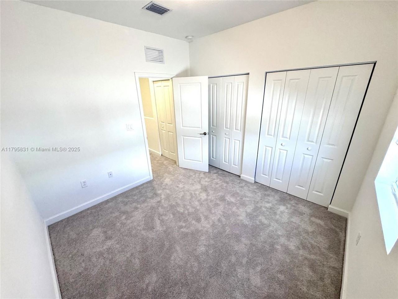 17854 Sw 358th St - Photo 7 of 8