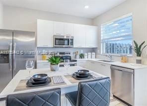 Se 29th St - Photo 3 of 8