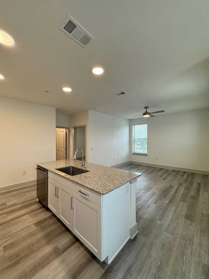 5420 Huffines Blvd #2202 - Photo 3 of 8