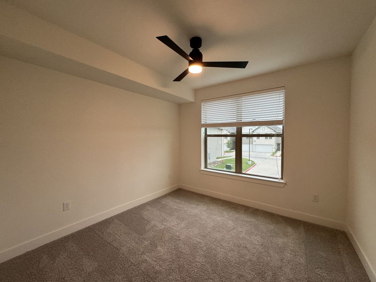 15649 Double Eagle Blvd #2102 - Photo 7 of 8