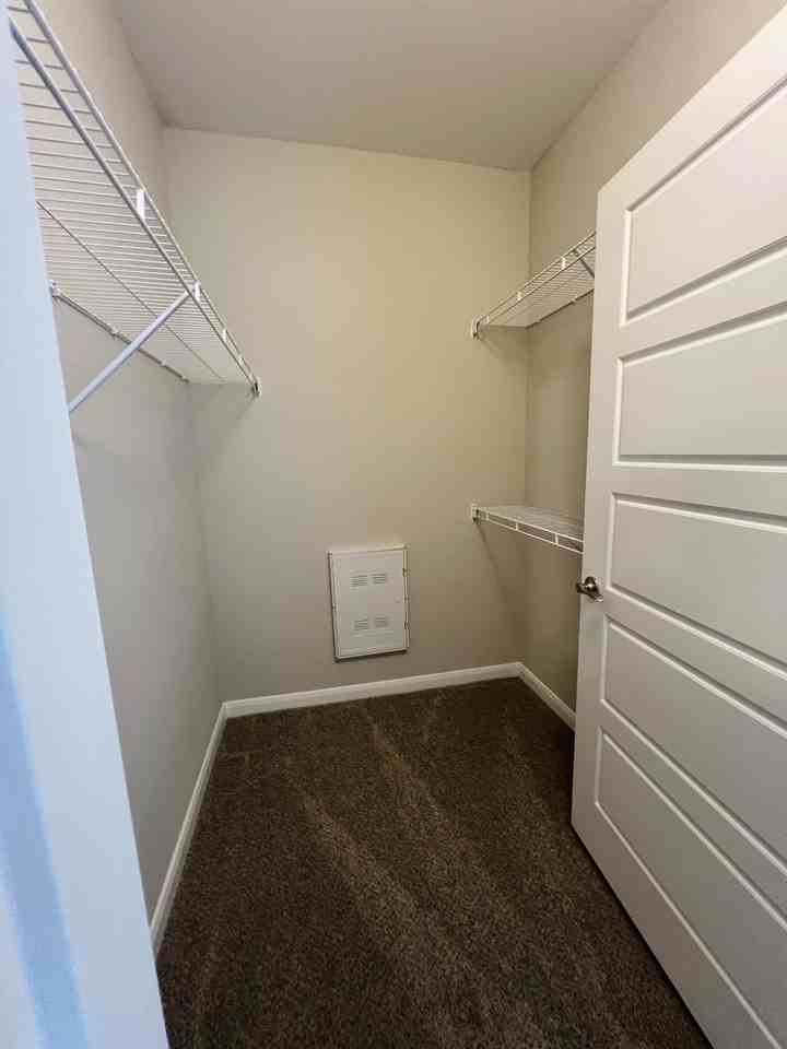 401 Willow Grove Way #1021 - Photo 6 of 8