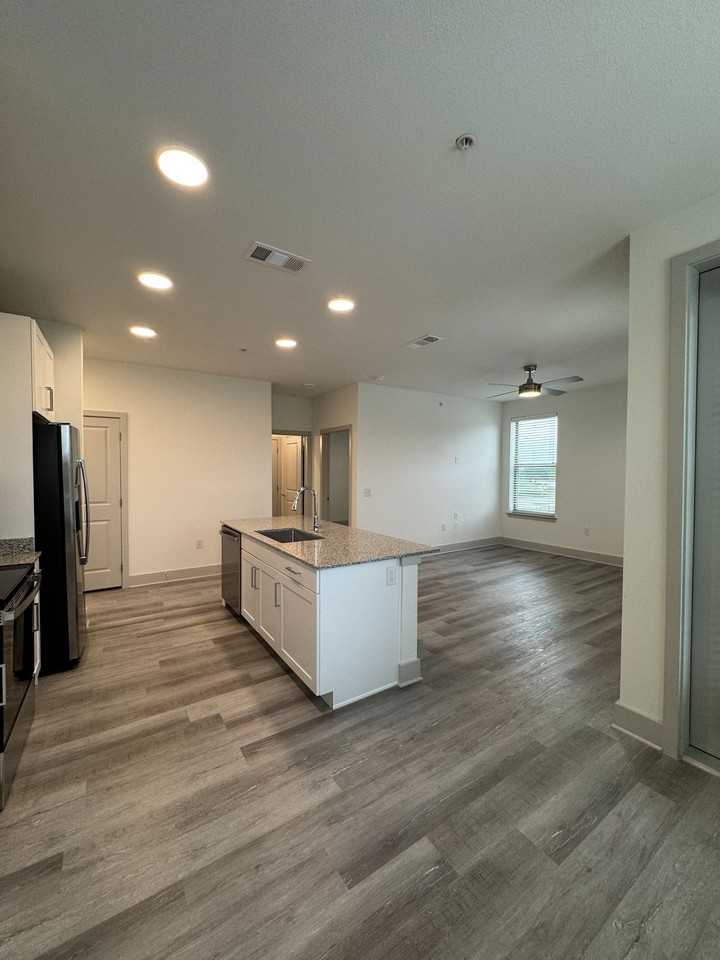 5600 Ten Mile Bridge Rd #2212 - Photo 5 of 8