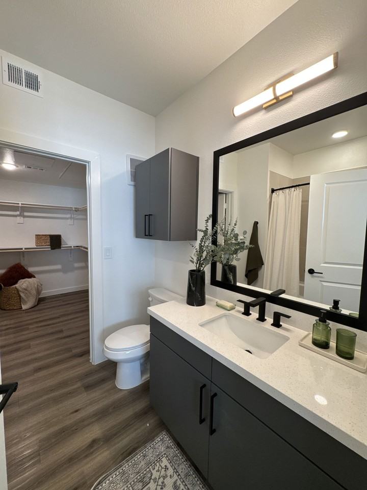 1500 Old Decatur Rd #9203 - Photo 4 of 5