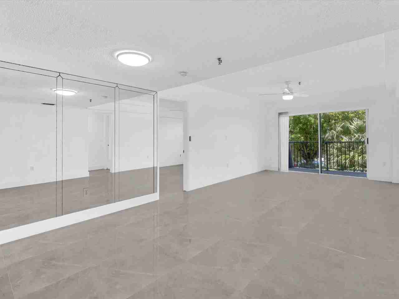 250 181st Dr #107 - Photo 2 of 8