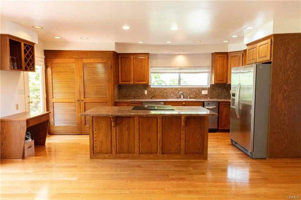 2225V Via Alamitos - Photo 2 of 8