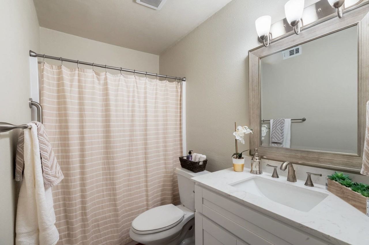 525 Jones Ave - Photo 5 of 8