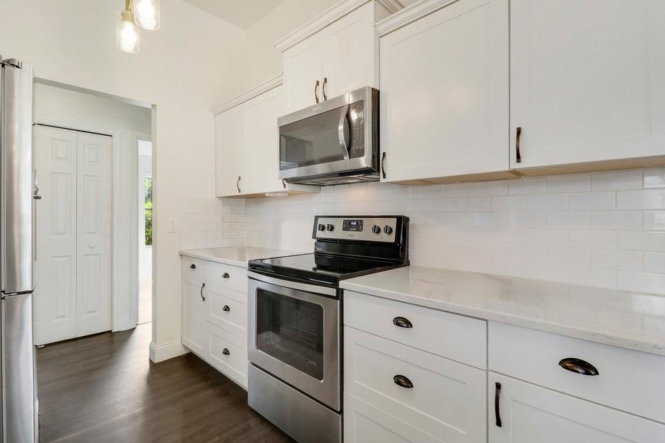 765 Nw Bristol St - Photo 7 of 8