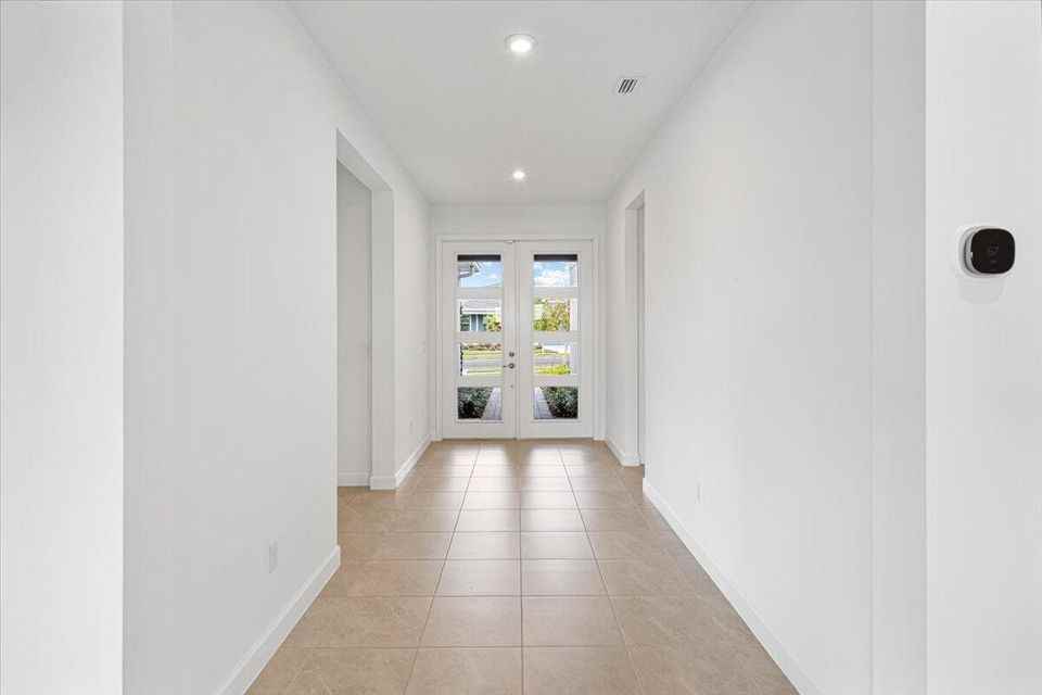 14300 Sw Murney Way - Photo 4 of 8