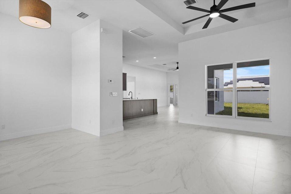 1722 Sw California Blvd - Photo 5 of 8