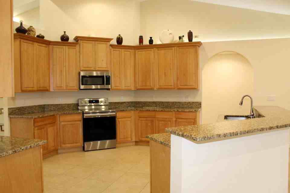 3797 Southwest Hulska Street - Photo 6 of 8