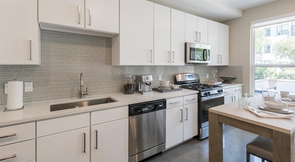 1825 San Jacinto St #547 - Photo 3 of 8