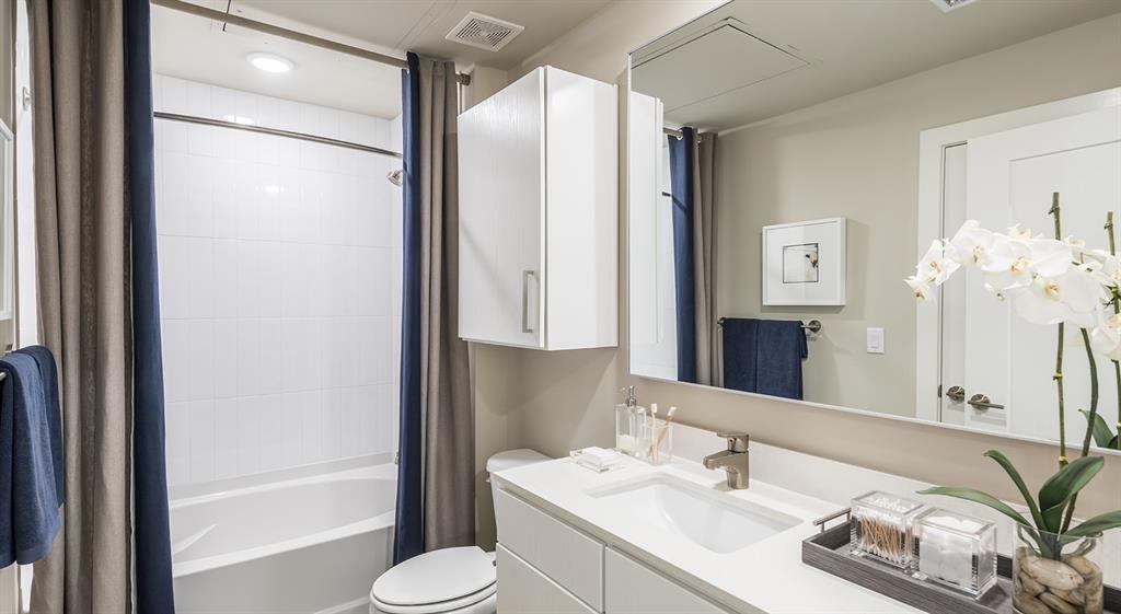 1825 San Jacinto St #547 - Photo 4 of 8