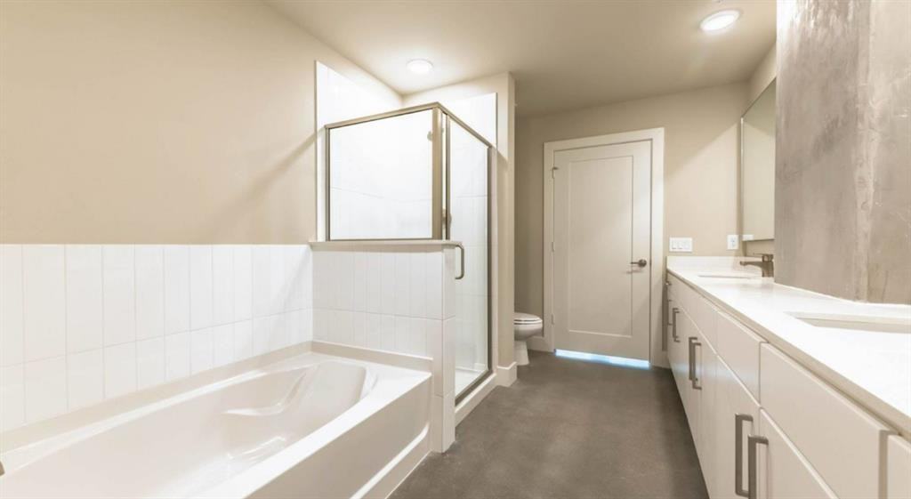 1825 San Jacinto St #547 - Photo 5 of 8