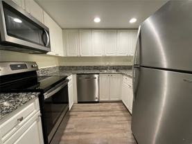 19477 Ne 10th Ave - Photo 1 of 1