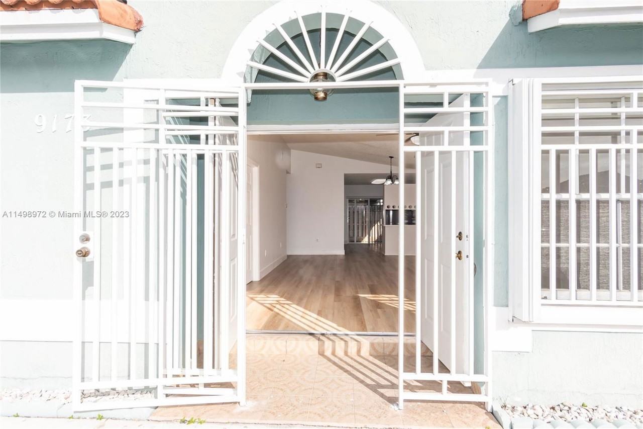 9173 Northwest 120th Terrace - Photo 2 of 8