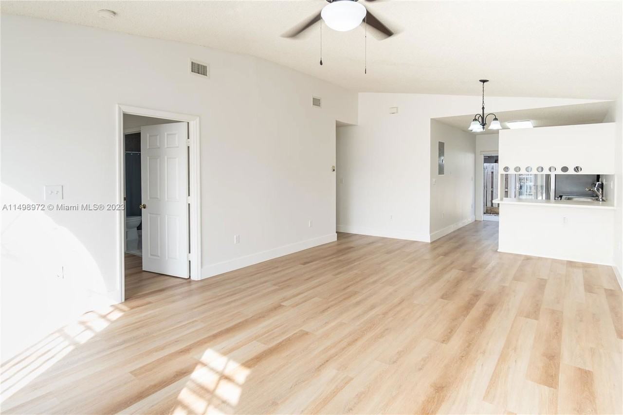 9173 Northwest 120th Terrace - Photo 7 of 8