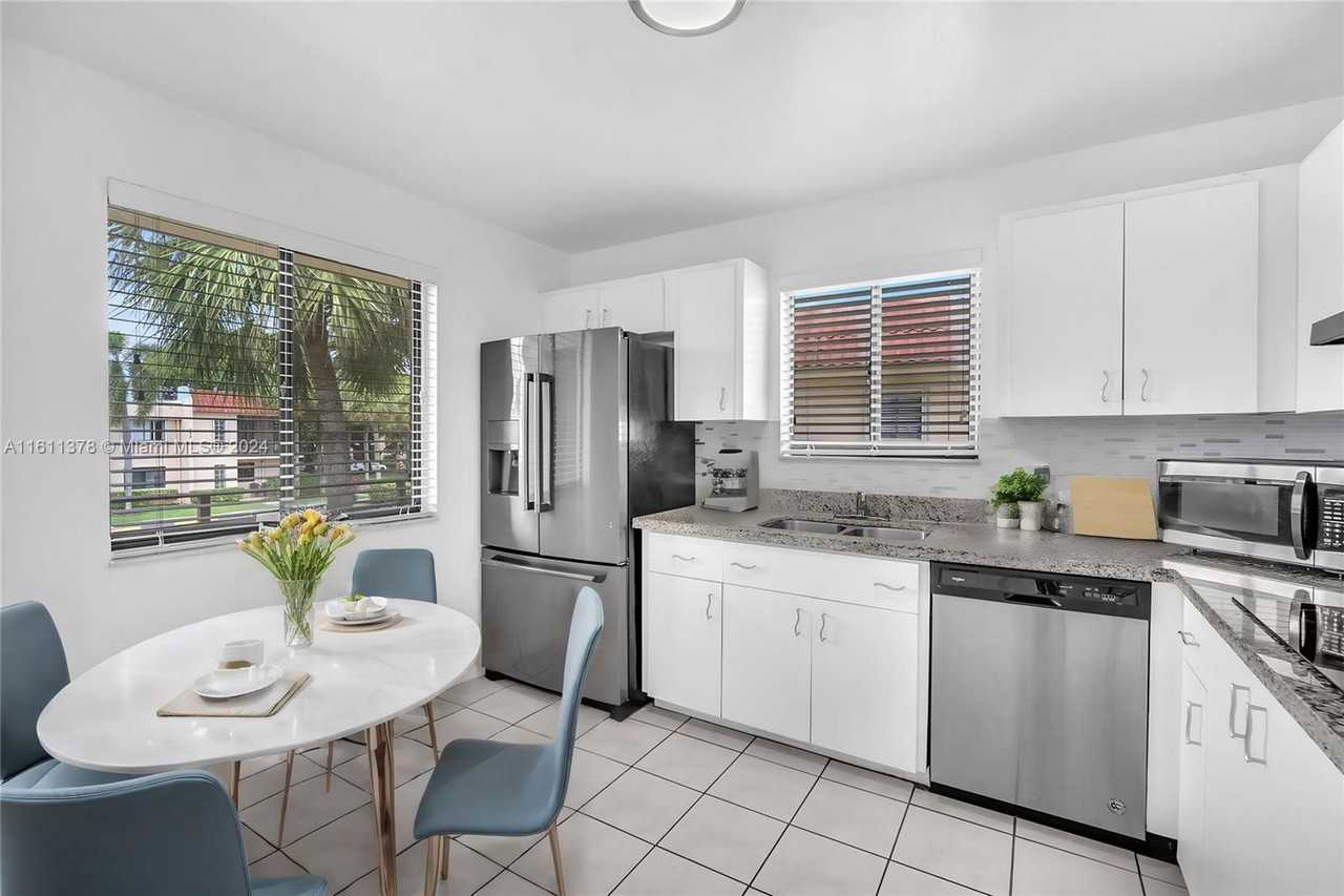 16401 Blatt Blvd #201 - Photo 7 of 8