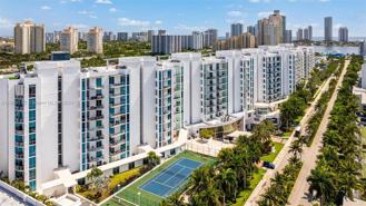 3029 Ne 188th St - Photo 1 of 1