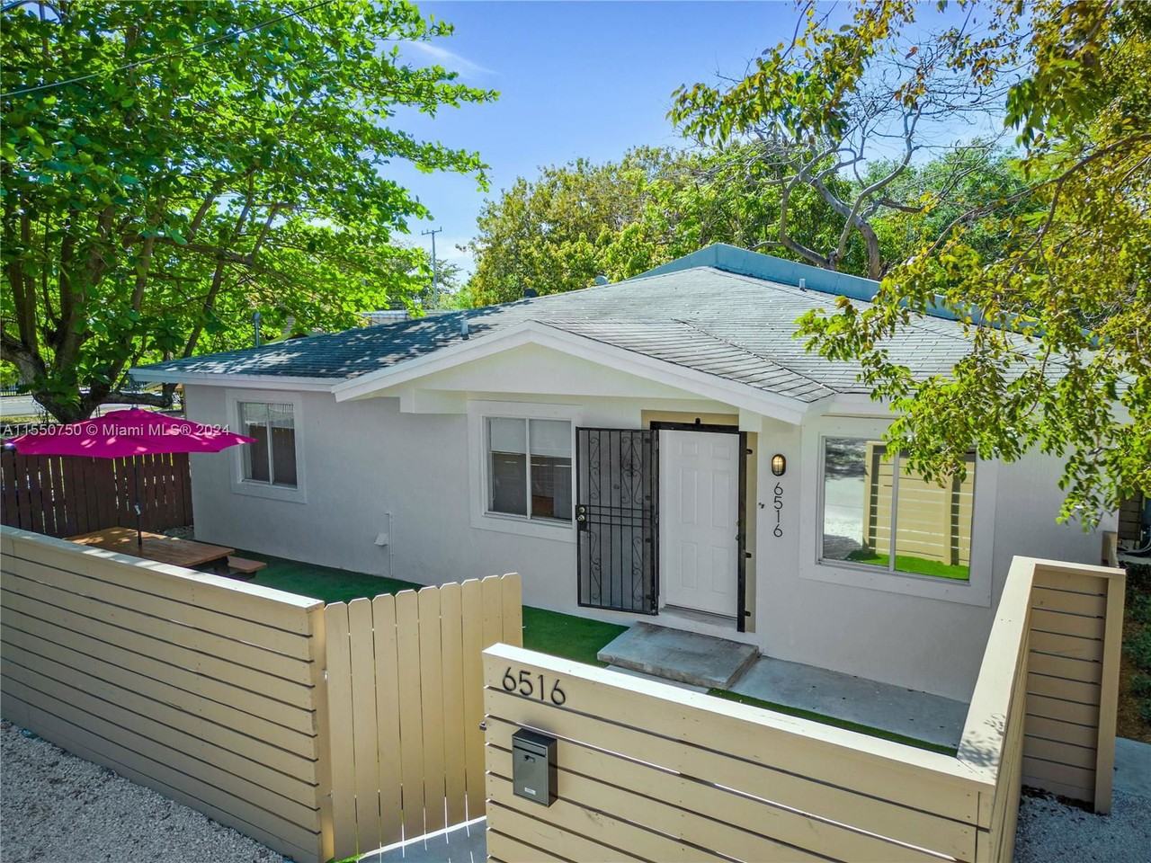 6516 Ne 1st Ct - Photo 6 of 8