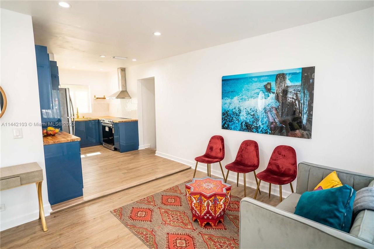 3504 Nw 19th Ave - Photo 5 of 8