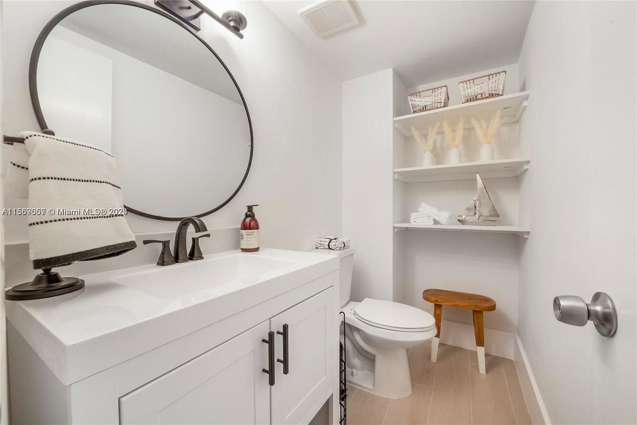 437 Santander Ave - Photo 5 of 8