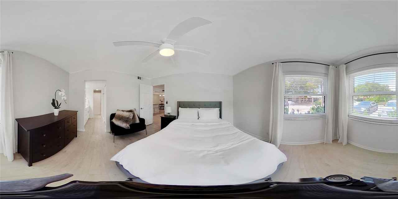 615 Ne 12th Ave - Photo 6 of 8