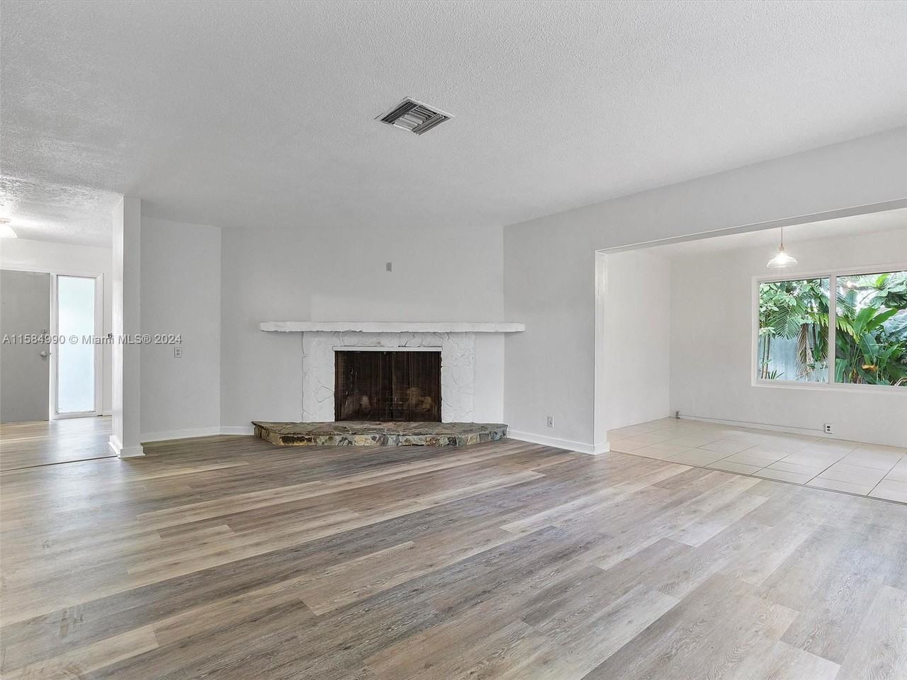 11000 Ne 9th Ave - Photo 3 of 8