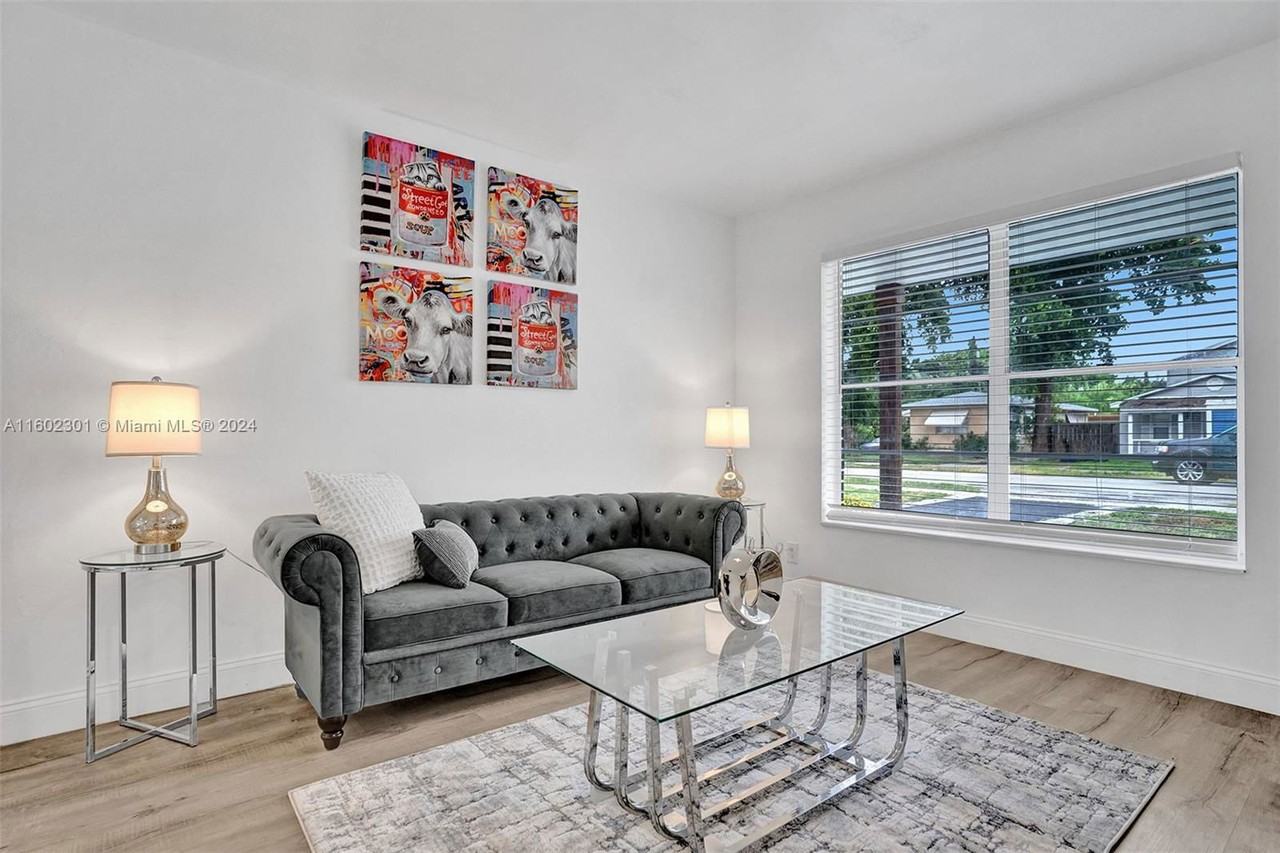 510 N 24th Ave - Photo 5 of 5