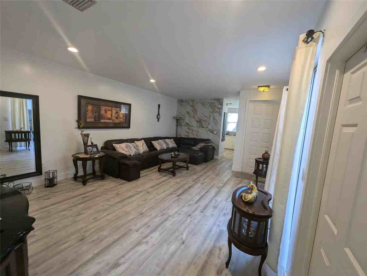 1770 Yellowheart Way - Photo 4 of 8