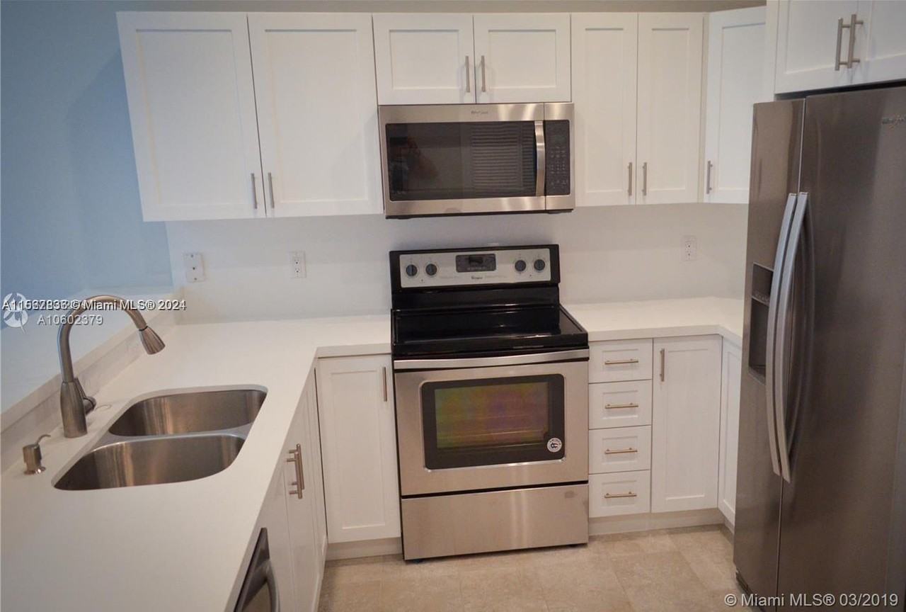 1517 Sw 65th Pl - Photo 6 of 8