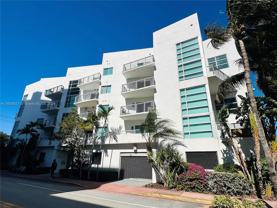 7700 Collins Ave - Photo 1 of 1