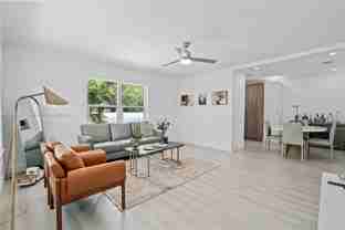 785 Sw 21st Rd - Photo 1 of 1